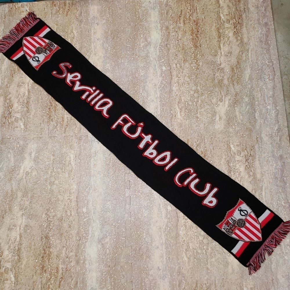 SEVILLE SOCCER ( FUTBOL ) CLUB SCARVE